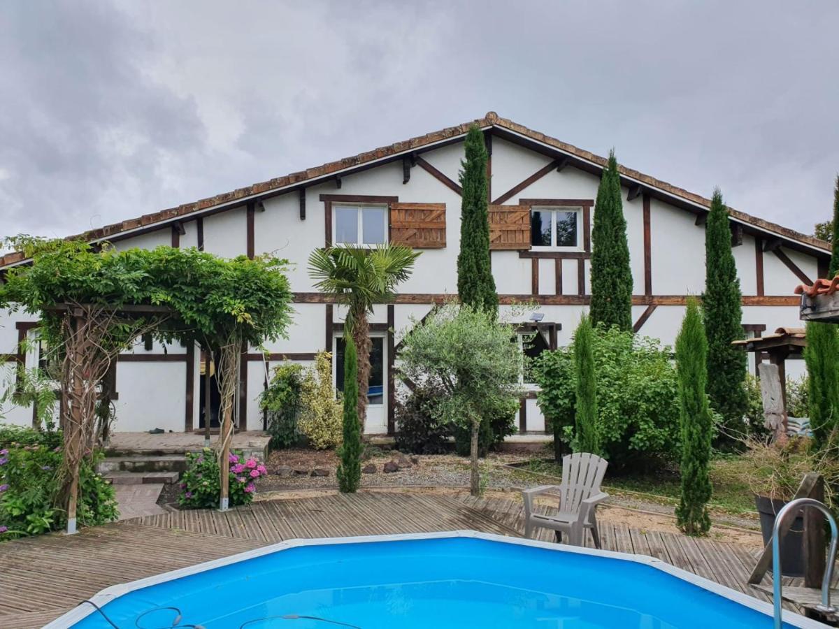 La Landaise Villa Sainte-Eulalie-en-Born Bagian luar foto